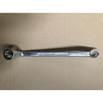 Ключ гайковий накидний 21×22 мм