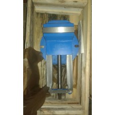 Тиски станочные поворотные ГМ-7216П-02 с зажимной частью 160 мм Тиски станочные поворотные ГМ-7216П-02 с зажимной частью 160 мм