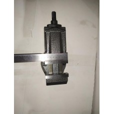 Тиски станочные поворотные ГМ-7204П с зажимной частью 80 мм