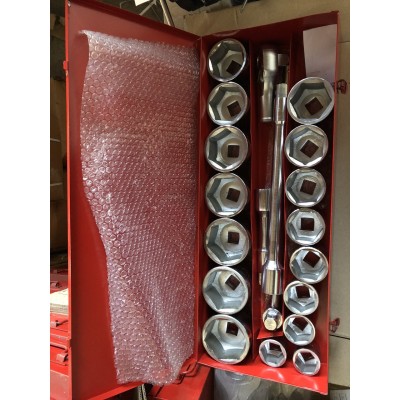 Набір торцевих головок 1″ 30, 31, 32, 34, 36, 38, 41, 46, 48, 50, 55, 60, 65, 70, 75, 80 ВІЗ-6А 21 предмет у матальній валізі