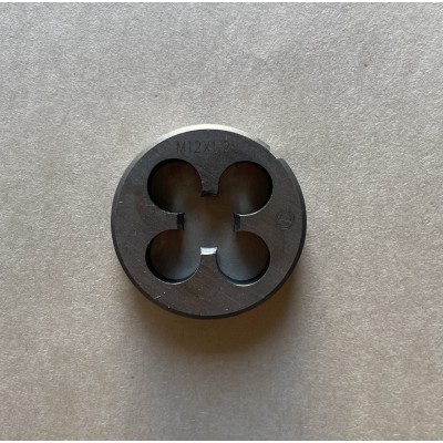 Плашка М12, 0×1, 75 9ХС