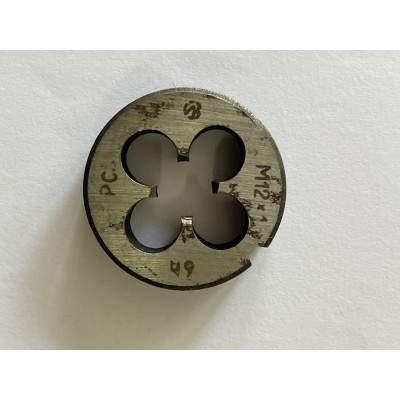 Плашка М12×1,0 LH 9ХС