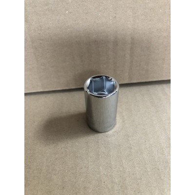 Головка торцевая 17 мм квадрат 1/2″ Eastman