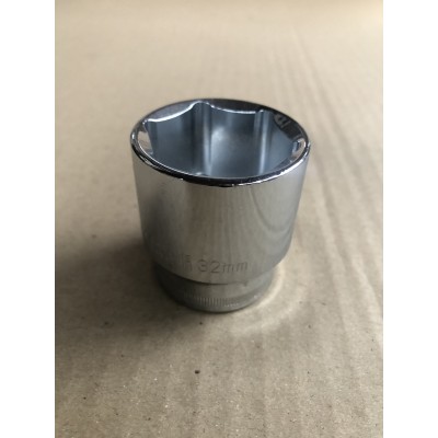 Головка торцева 32 мм квадрат 1/2'