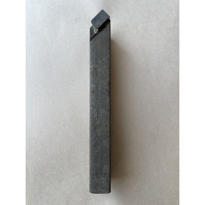 Різець токарний прохідний прямий 32×20×170 мм ВК8