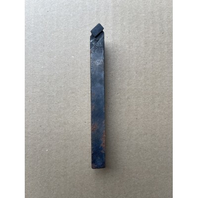 Різець токарний прохідний прямий 20×12×120 мм ВК8