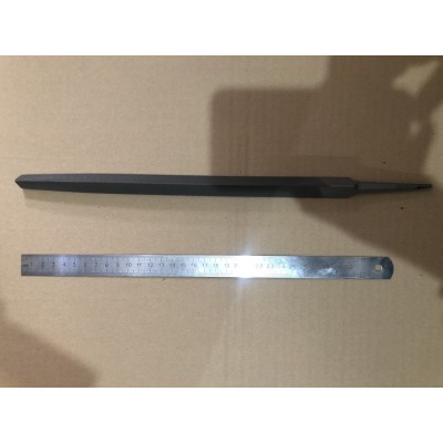 Напильник трёхгранный 300 мм №1