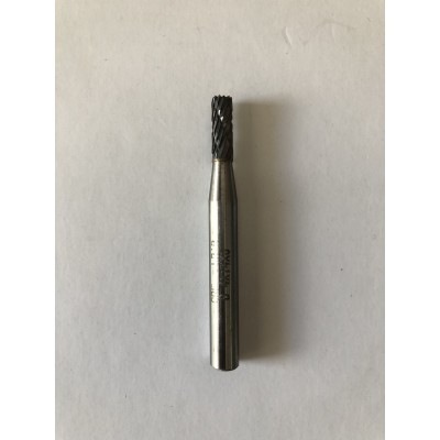 Борфреза цилиндрическая с торцевым зубом В 4×14×6×55 мм d ВК8