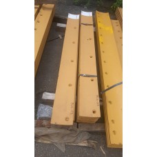 Нож грейдерний среднего отвала 1478×152×16 мм 6 отверстий М16