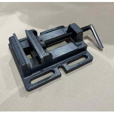 Тиски станочные низкие ТМС-125 с зажимной частью 125 мм