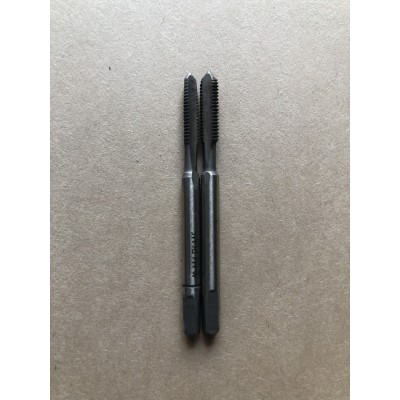 Метчик М/Р 4×0,7 мм комплект из 2 штук