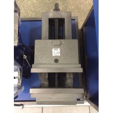 Тиски станочные поворотные ГМ-7200-0220 с зажимной частью 200 мм