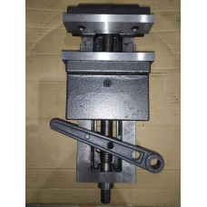 Тиски станочные поворотные ГН-7200-0215 с зажимной частью 160 мм Тиски станочные поворотные ГН-7200-0215 с зажимной частью 160 мм