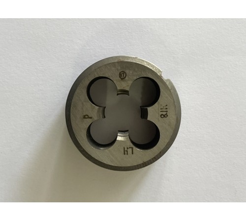 Плашка М 18x2,5мм для метрической резьбы Р6М5 левая Плашка М 18x2,5мм для метрической резьбы Р6М5 левая