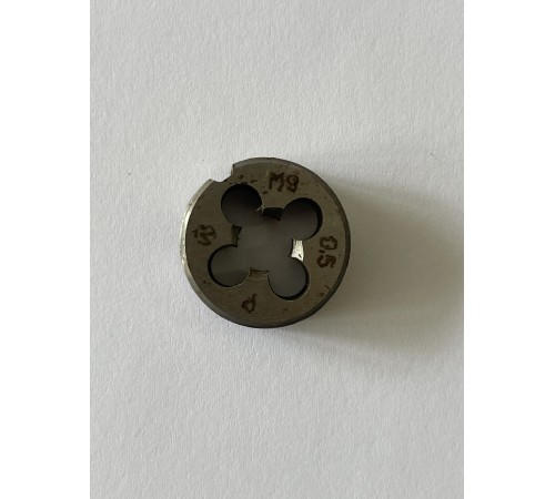 Плашка М 9х0,5мм для метрической резьбы 9ХС