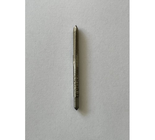 Метчик М/Р 4х0,7мм для сквозных отверстий левый Метчик М/Р 4х0,7мм для сквозных отверстий левый