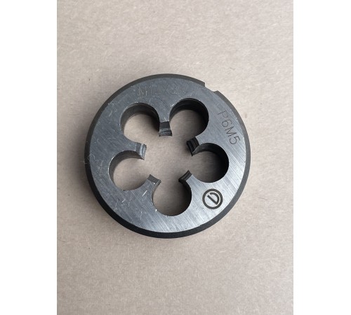 Плашка М 14х2,0мм для метричного різьблення Р6М5 Плашка М 14х2,0мм для метричного різьблення Р6М5