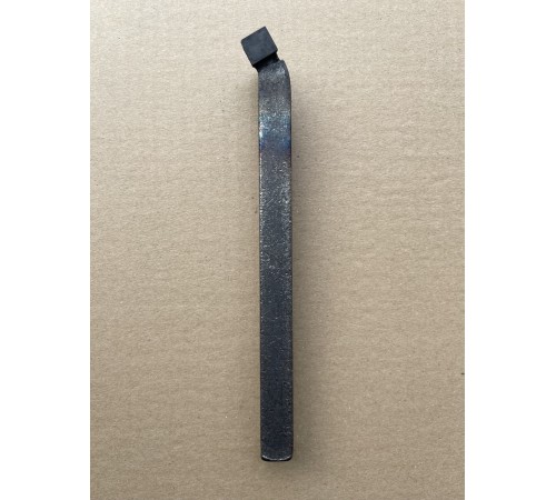 Резец токарный расточной сквозной 25×16×200мм Т5К10 Резец токарный расточной сквозной 25×16×200мм Т5К10