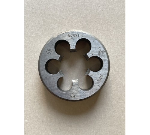 Плашка М 24х1,5мм для метрической резьбы 9ХС левая